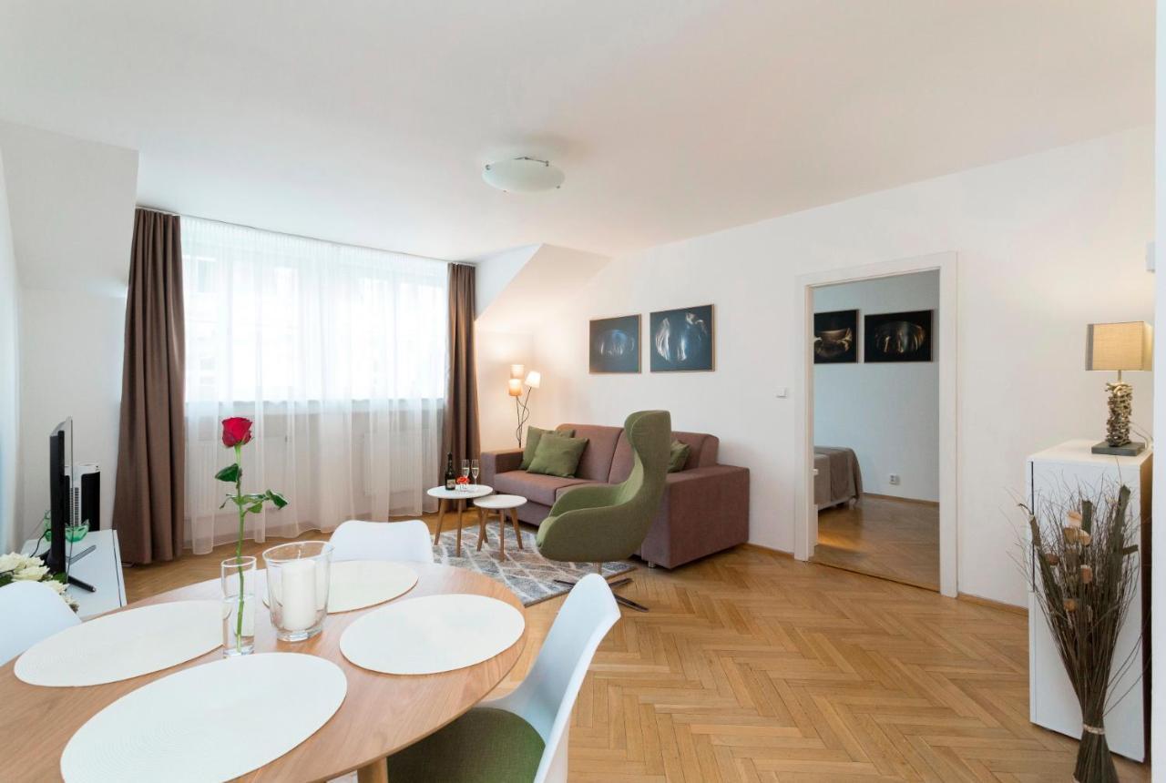 Prague Days - Modern Apartment - New Town المظهر الخارجي الصورة