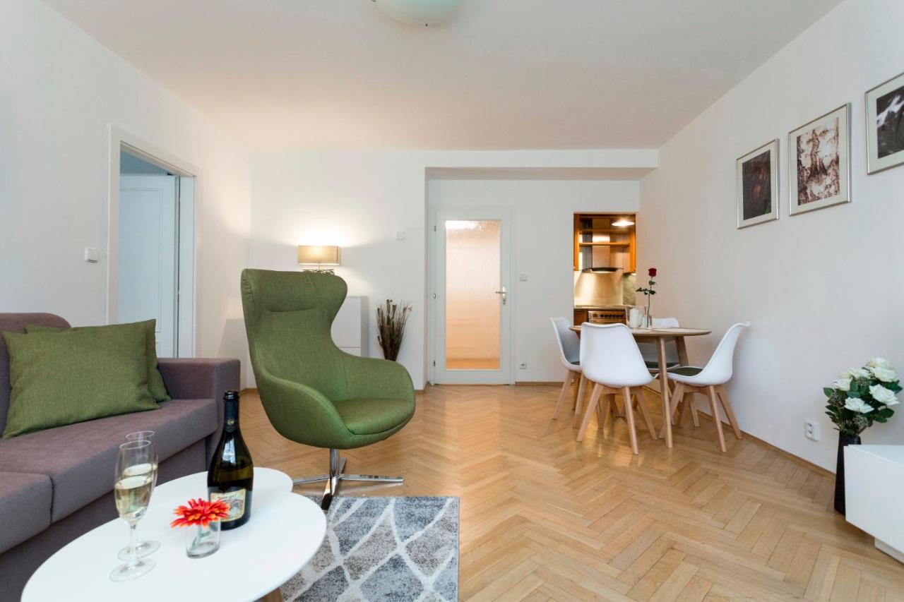 Prague Days - Modern Apartment - New Town المظهر الخارجي الصورة