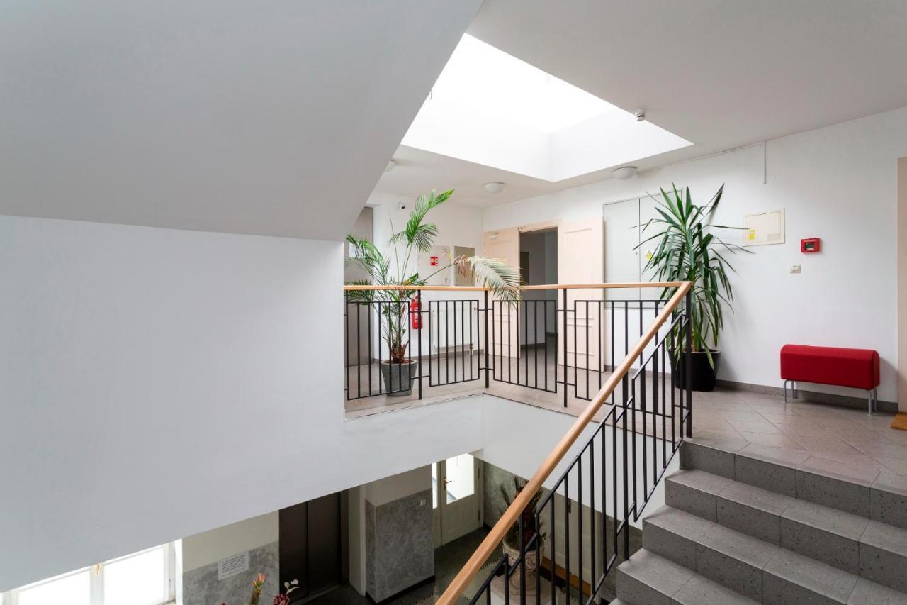 Prague Days - Modern Apartment - New Town المظهر الخارجي الصورة